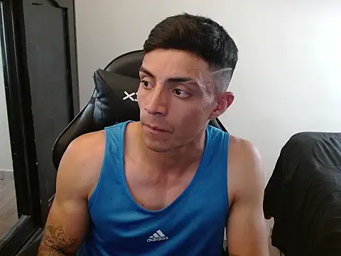 kv   xxx  online show from 10/31/25, 09:16