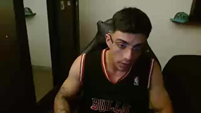 kv   xxx  online show from 02/03/26, 02:53