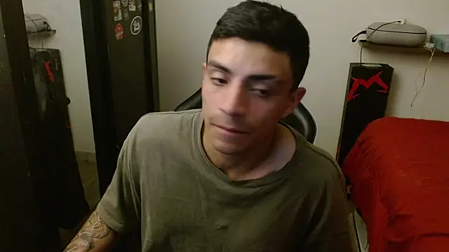 Snapshot of kv___xxx_ chatting on 07/01/26, 01:51 kv xxx online show from 07/01/26, 01:51