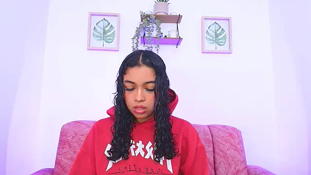 Snapshot of Sara_Jhonson chatting on 02/09/25, 12:49 Sara Jhonson online show from 02/09/25, 12:49