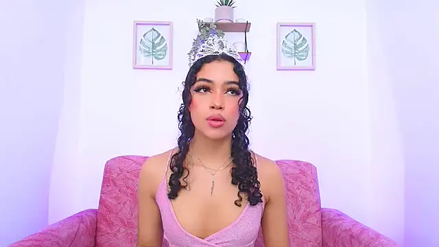 Snapshot of Sara_Jhonson chatting on 02/16/25, 10:10 Sara Jhonson online show from 02/16/25, 10:10