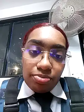 Cinnamon-Skin online show from 12/30/24, 03:14