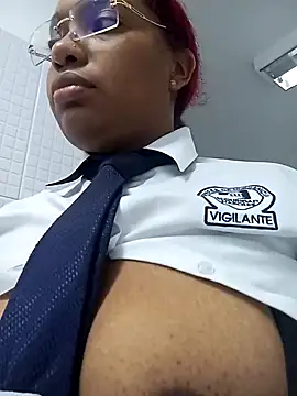 Cinnamon-Skin online show from 12/31/24, 07:10