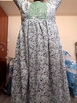 Snapshot of sneha_telugu_girl chatting on 02/01/25, 09:21 sneha telugu girl online show from 02/01/25, 09:21