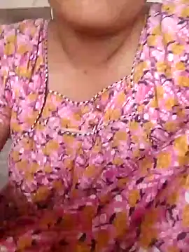 Snapshot of sneha_telugu_girl chatting on 02/16/25, 02:20 sneha telugu girl online show from 02/16/25, 02:20