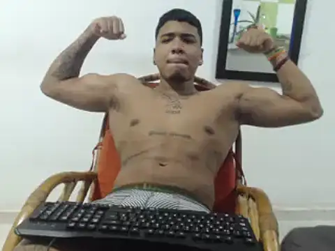 Snapshot of camiloacosta321 chatting on 12/05/24, 06:32 camiloacosta321 online show from 12/05/24, 06:32