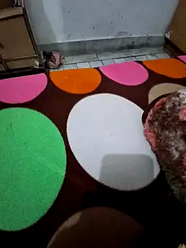 Snapshot of menakshiiikaur chatting on 12/04/24, 02:04 menakshiiikaur online show from 12/04/24, 02:04