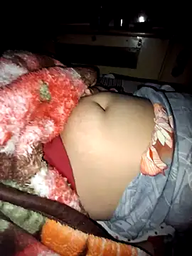 Snapshot of menakshiiikaur chatting on 03/01/25, 05:27 menakshiiikaur online show from 03/01/25, 05:27