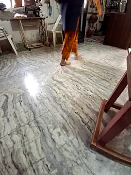 Snapshot of menakshiiikaur chatting on 10/25/25, 03:14 menakshiiikaur online show from 10/25/25, 03:14