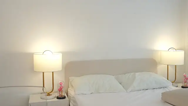 Snapshot of Peopleneedlove144 chatting on 02/12/26, 01:06 Peopleneedlove144 online show from 02/12/26, 01:06