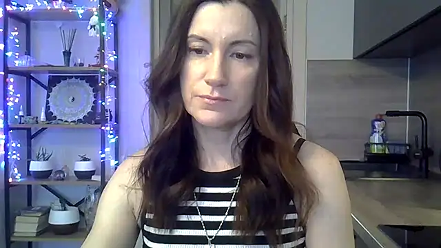 jainesummer online show from 12/19/24, 10:45