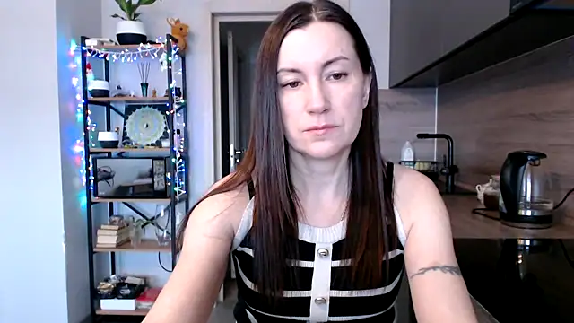 jainesummer online show from 02/17/25, 07:15