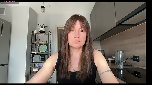 Snapshot of jainesummer chatting on 06/03/26, 02:33 jainesummer online show from 06/03/26, 02:33