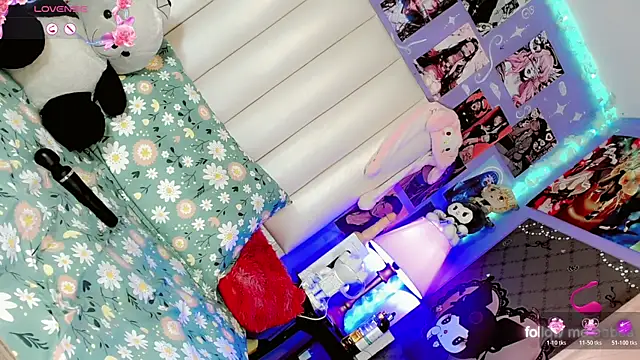 Jadee Ariell online show from 10/18/25, 11:05