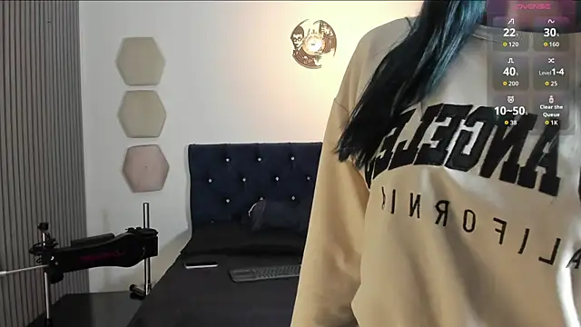 yulianademond66 online show from 07/17/26, 06:35