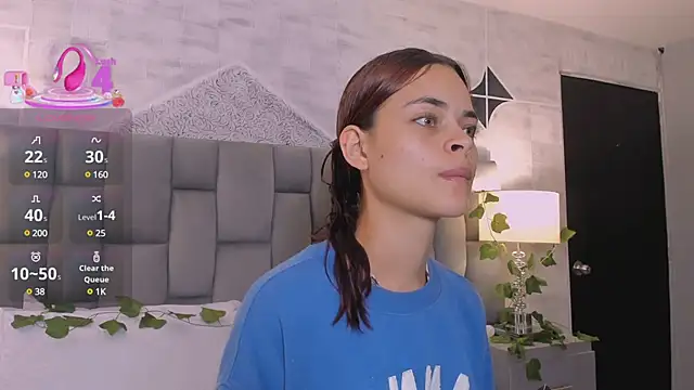 HannaRhodes online show from 03/17/25, 01:39