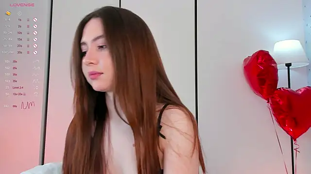 holyhee online show from 02/23/25, 10:20