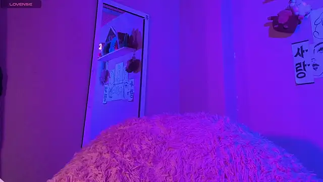 MadelineBenet online show from 02/25/25, 02:03