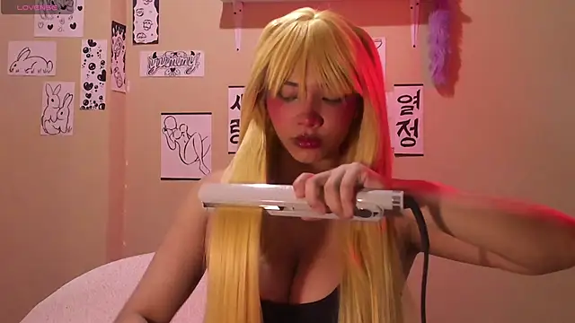 MadelineBenet online show from 03/22/25, 11:20