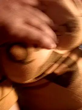 Snapshot of QUEEN-X-CPL chatting on 02/05/25, 05:31 QUEEN-X-CPL online show from 02/05/25, 05:31