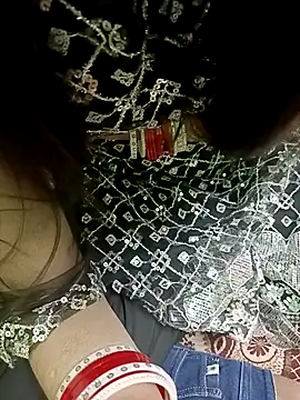 Snapshot of QUEEN-X-CPL chatting on 03/08/25, 06:05 QUEEN-X-CPL online show from 03/08/25, 06:05