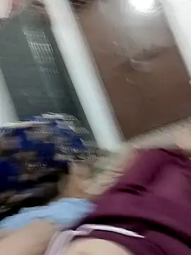 Snapshot of QUEEN-X-CPL chatting on 10/01/25, 06:03 QUEEN-X-CPL online show from 10/01/25, 06:03