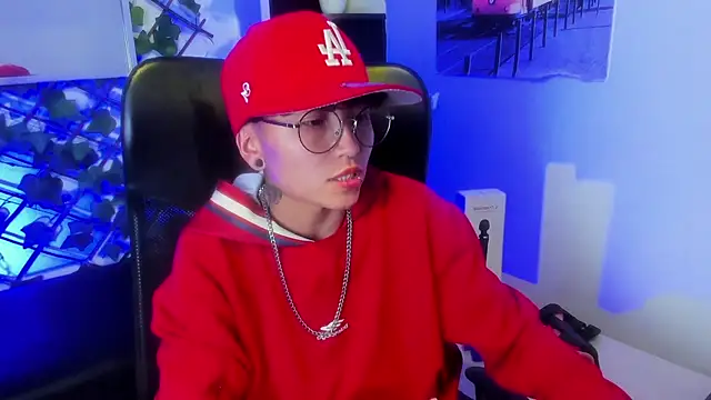 Im Mathias online show from 05/10/26, 01:11
