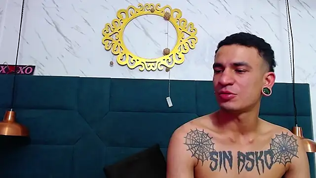 salome daniel online show from 02/12/25, 01:41