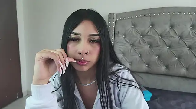 Snapshot of Nesuko_kamado_ chatting on 03/08/25, 02:51 Nesuko kamado online show from 03/08/25, 02:51