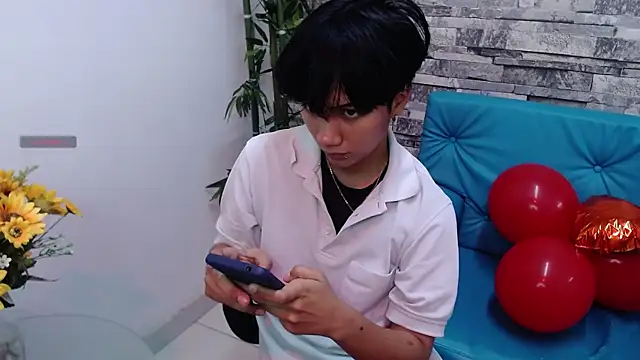 Snapshot of Eriol_ chatting on 02/06/25, 09:17 Eriol online show from 02/06/25, 09:17