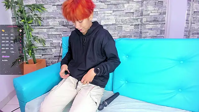 Snapshot of Eriol_ chatting on 02/21/25, 12:17 Eriol online show from 02/21/25, 12:17