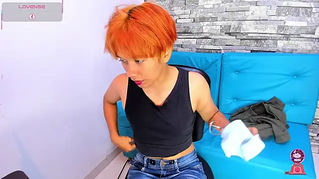 Snapshot of Eriol_ chatting on 03/10/25, 12:26 Eriol online show from 03/10/25, 12:26