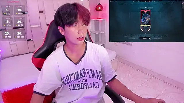 Snapshot of Eriol_ chatting on 10/30/25, 12:06 Eriol online show from 10/30/25, 12:06