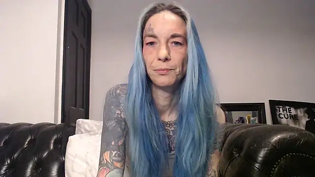 RavenryderUK online show from 12/29/24, 08:26