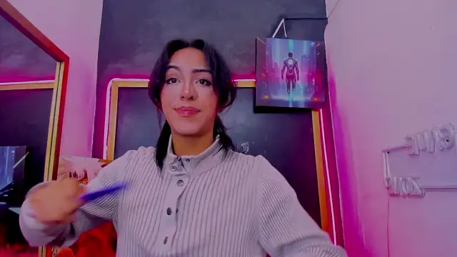 Isabella stanford2 online show from 02/02/26, 12:26