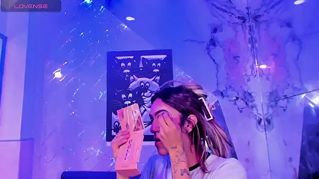 Isabella stanford2 online show from 04/16/26, 12:17