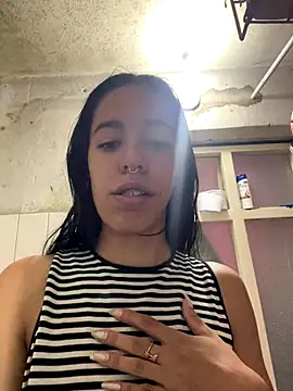 stephania t online show from 11/03/25, 07:59