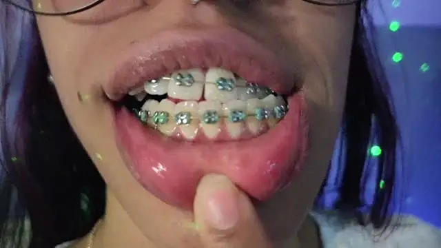 stephania t online show from 02/20/26, 01:35