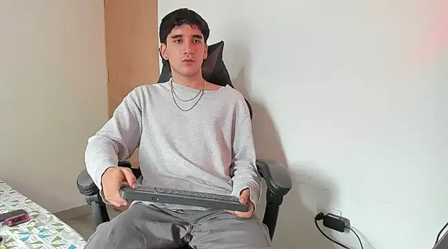 leo030809 online show from 03/14/25, 04:09