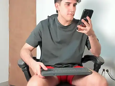 leo030809 online show from 02/28/26, 12:00