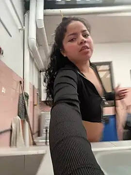 Elaa euphoria online show from 01/09/25, 10:20