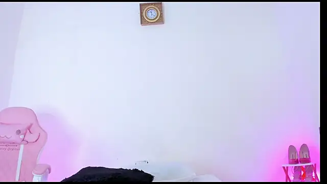 Snapshot of Pammela_Smith chatting on 03/06/25, 04:19 Pammela Smith online show from 03/06/25, 04:19