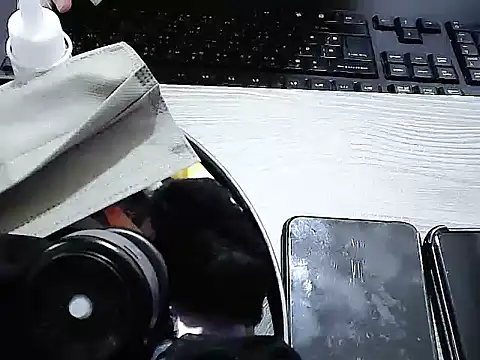 yourz tw online show from 03/25/26, 05:52