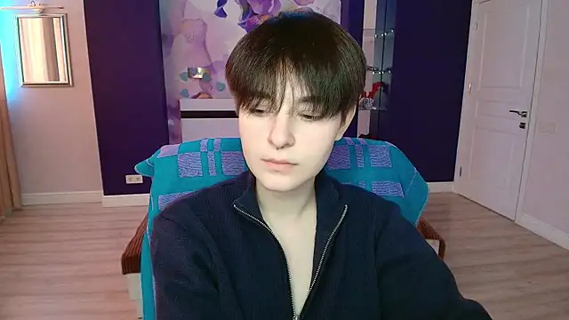Snapshot of EmiliaYours chatting on 02/10/25, 01:22 EmiliaYours online show from 02/10/25, 01:22