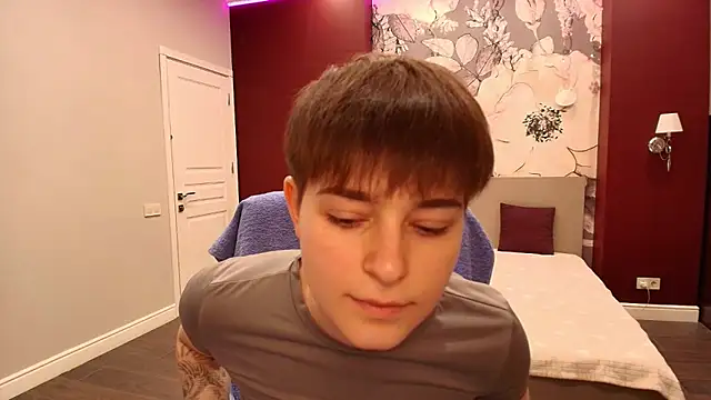 EmiliaYours online show from 03/21/26, 02:42