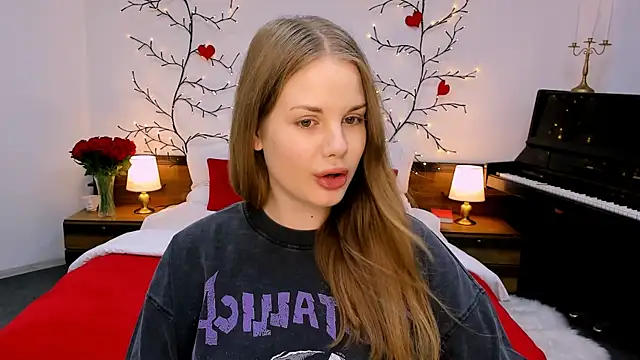 holy kitty online show from 09/12/25, 09:20