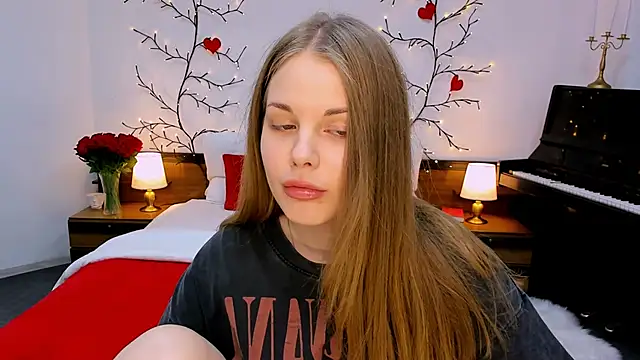 holy kitty online show from 09/13/25, 09:09