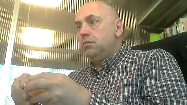 Snapshot of pantomax chatting on 01/19/25, 10:06 pantomax online show from 01/19/25, 10:06