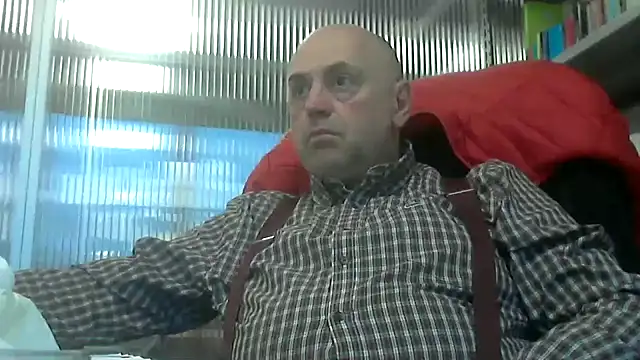 Snapshot of pantomax chatting on 01/23/25, 10:32 pantomax online show from 01/23/25, 10:32