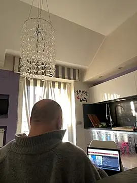 Snapshot of pantomax chatting on 02/05/25, 03:31 pantomax online show from 02/05/25, 03:31